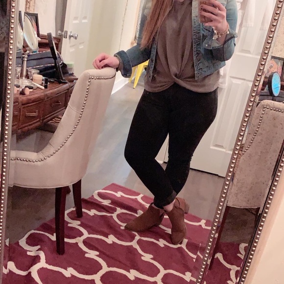 Meet your seller/buyer - Picture 11 of 16